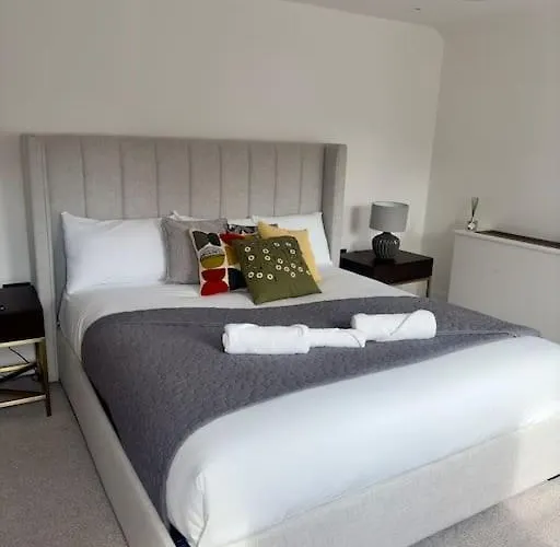 Penthouse 3Bed3Bath Strand